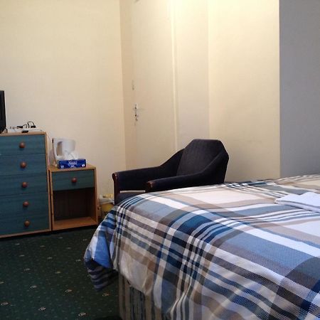 Lenton Lodge Guest House Horley Bagian luar foto